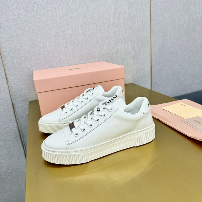 Miu Miu Casual Shoes